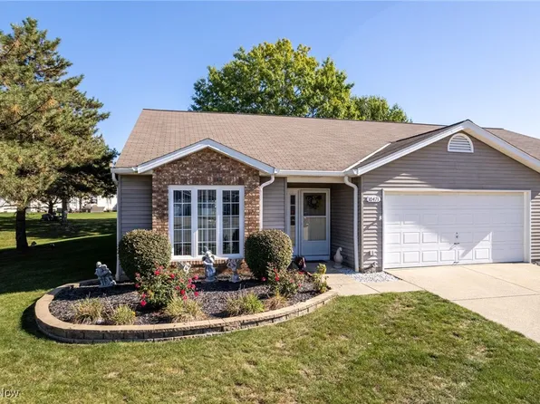 10471 Royal Oak Dr #38-A, Strongsville, OH 44136