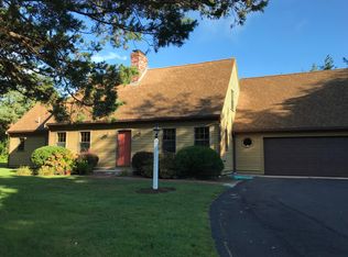 129 Powder Hill Rd, Barnstable, MA 02630