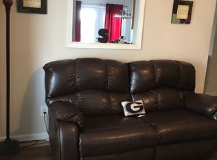 204 Louise Ln, Calhoun, GA 30701