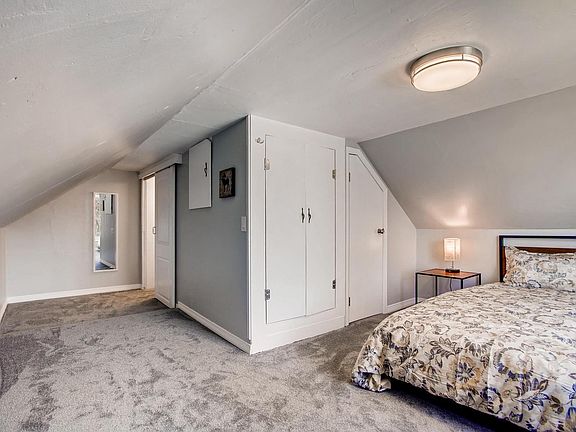 3rd image of 693 S Lowell Blvd