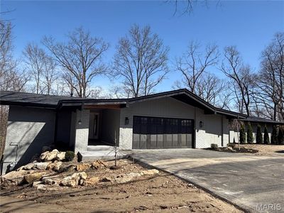138 Greentrails Dr S, Chesterfield, MO, 63017