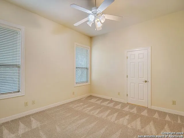 104 Auburn Xing — Photo 28