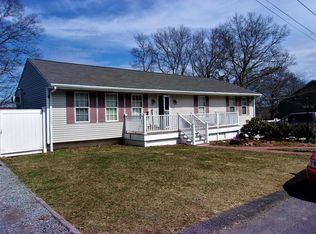 970 Norman St, Fall River, MA 02721