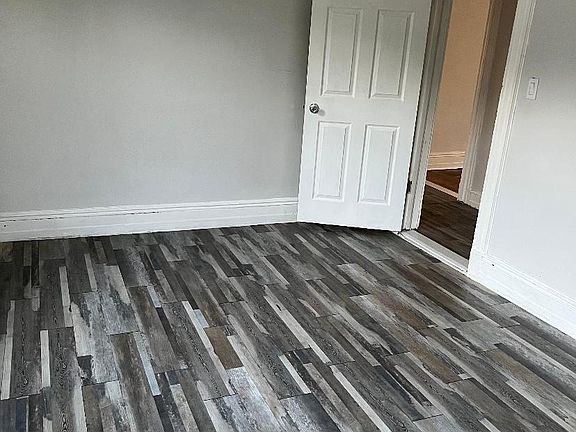 4th image of 21 Morris St Floor 2
