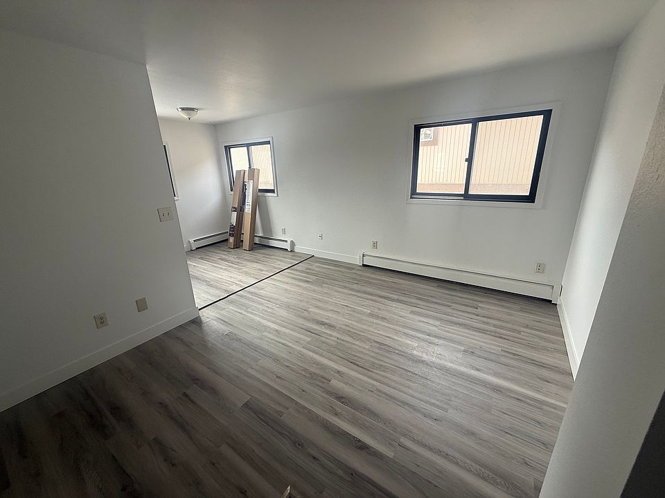 1st image of 3132 Richmond Ave APT 3