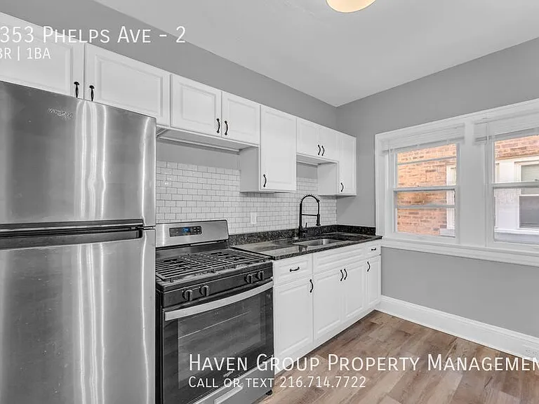 1353 Phelps Ave #2 — Photo 12