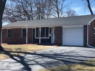 4621 Wickford Dr W, Sylvania, OH 43560