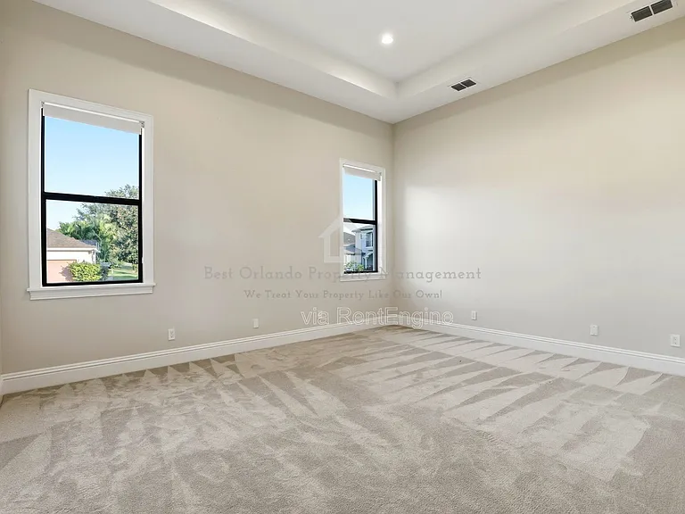 705 Largovista Dr — Photo 28