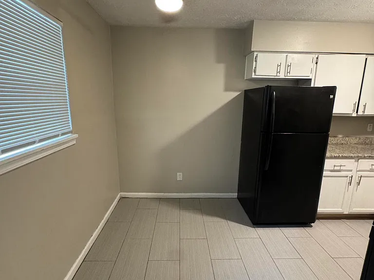 185 Donabrook Ct #C10 — Photo 5