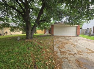 16022 Old River Rd, Channelview, TX 77530