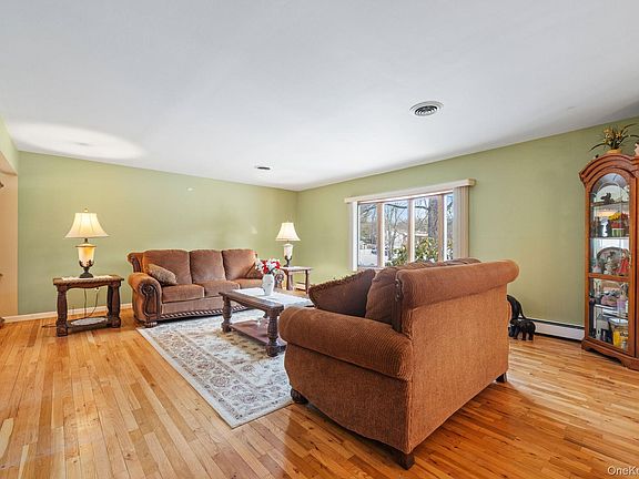 3rd image of 38 Haller Crescent