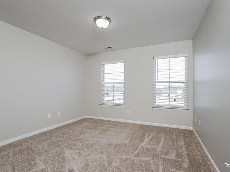 186 Sunflower Ct — Photo 14