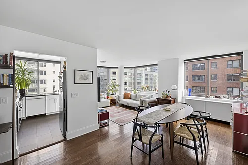 300 E 64th St Photo 1 300 E 64th St Photo 1