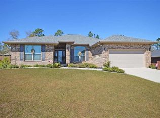5590 Hannah St, Milton, FL 32570