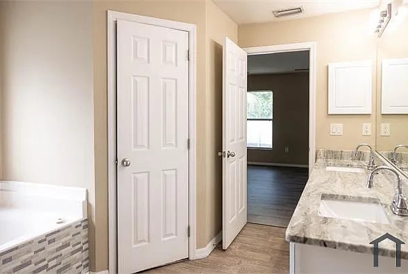 4213 Garden Blvd — Photo 15