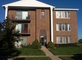 15705 Tiffany Dr APT 1, Orland Park, IL 60462