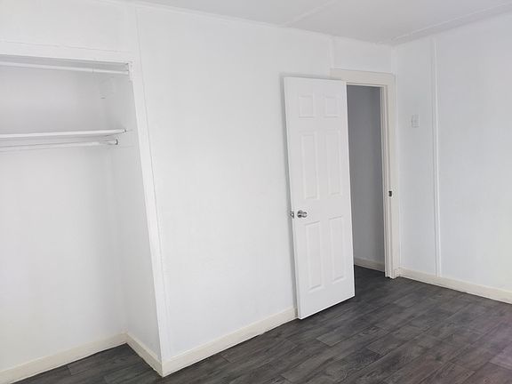2nd image of 815 E Huisache Ave #815