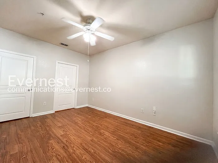 8290 Gate Pkwy W #1301 — Photo 9
