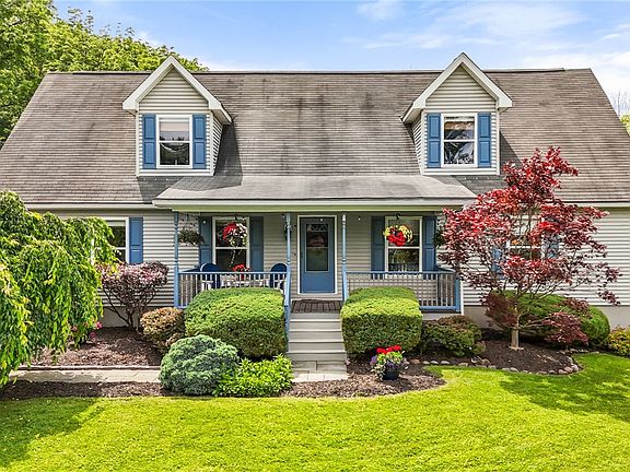 3rd image of 17 Prospect St