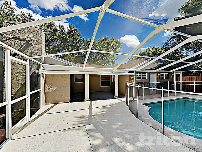 506 Emberwood Dr — Photo 30