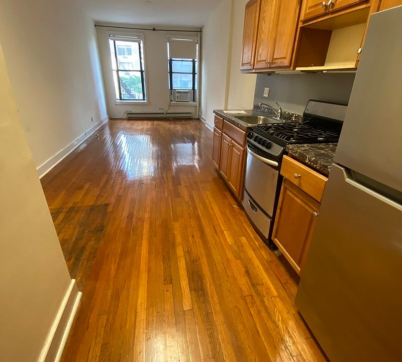 1st image of 478 3rd Ave #4G