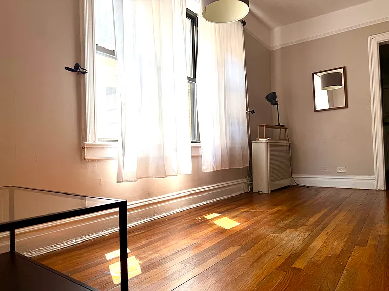 270 Harrison Ave #402 — Photo 6