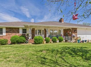1705 Honeysuckle St, Mountain Home, AR 72653