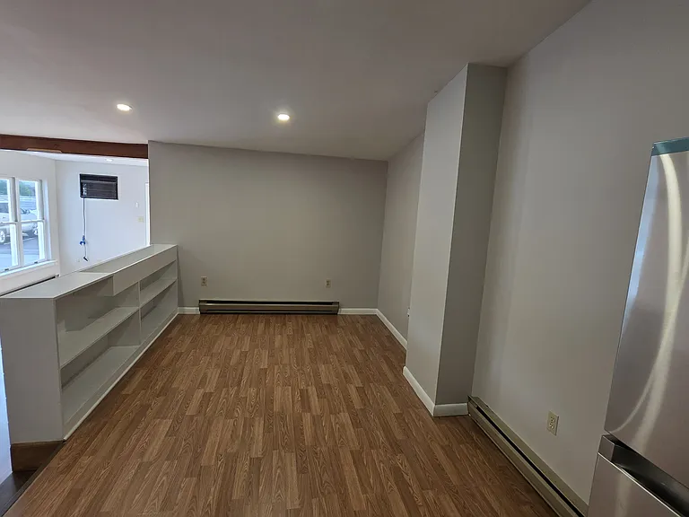 124 N Main St #3 — Photo 4