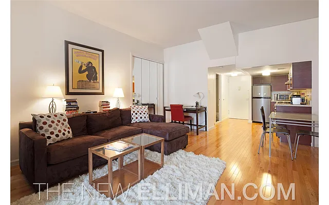 Rented by Douglas Elliman | media 18