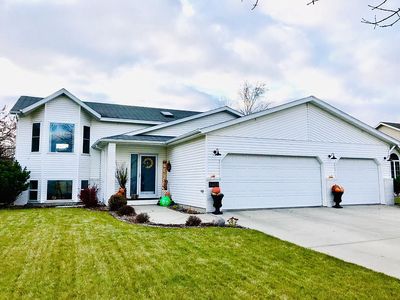 3403 Westmoor Dr, Moorhead, MN, 56560