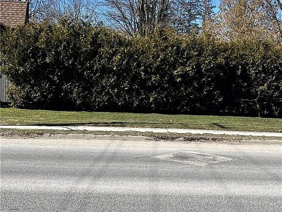 5th image of 244 Main St