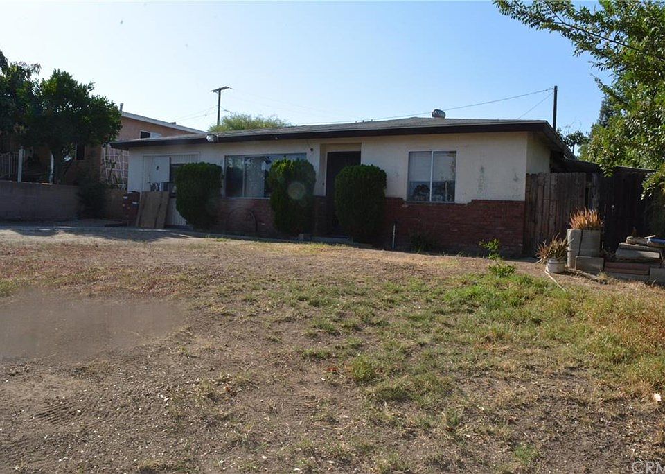 1st image of 13131 Splendora Ave