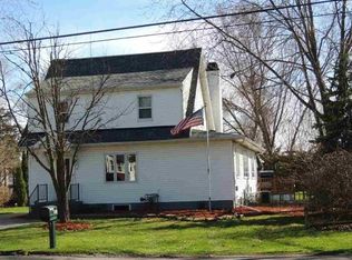 1524 Manchester St, Beloit, WI 53511