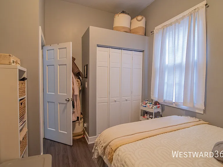 2733 N Wayne Ave #2 — Photo 9