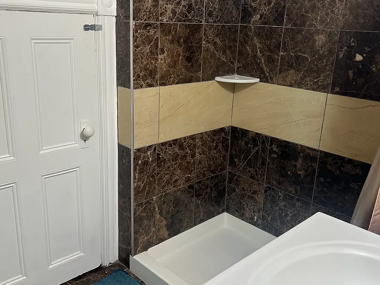 84 W 52nd St #2 — Photo 9