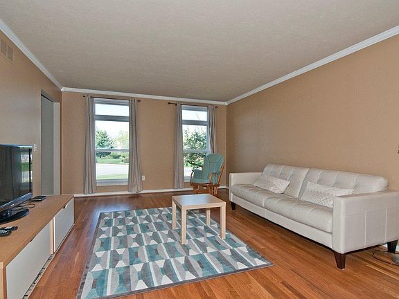 5th image of 6961 Ash Creek Ct