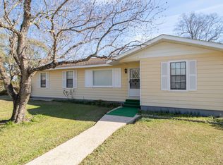 11416 King St, Gulfport, MS 39503