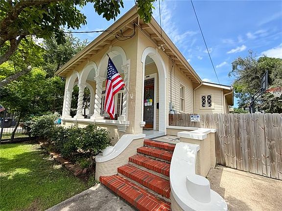 4th image of 7831 Plum St