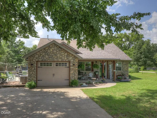203 E 5th St, Purcell, MO 64857