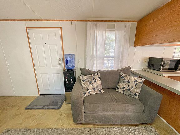 5th image of 4000 SW 47th St Lot G4