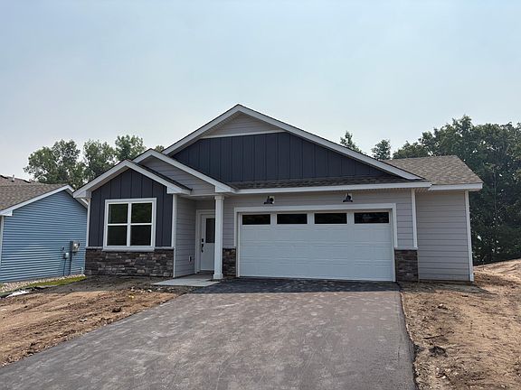 2nd image of 713 Vista Ct