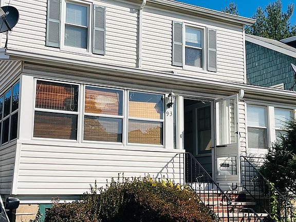 3rd image of 93 Lindsley Ave