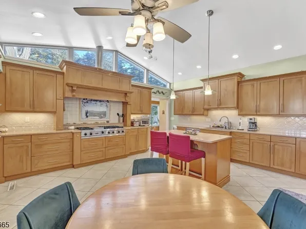 121 Agnes Pl, Bound Brook Boro, NJ 08805