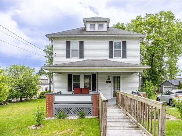 23 Coolidge St, Uniontown, PA 15401