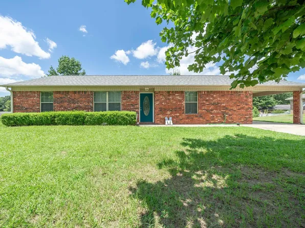113 Cub Dr, De Queen, AR 71832
