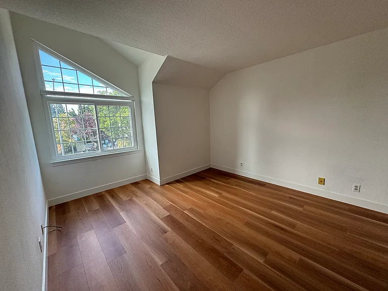44191 Boitano Dr — Photo 16
