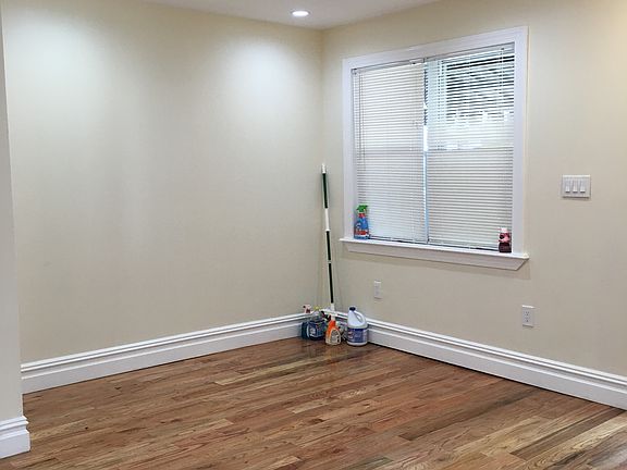 5th image of 10040 Francis Lewis Blvd #T