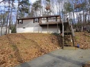 10 Brookfield Rd, North Brookfield, MA 01535