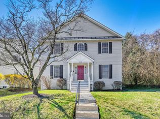 2016 N Greenbrier St, Arlington, VA 22205