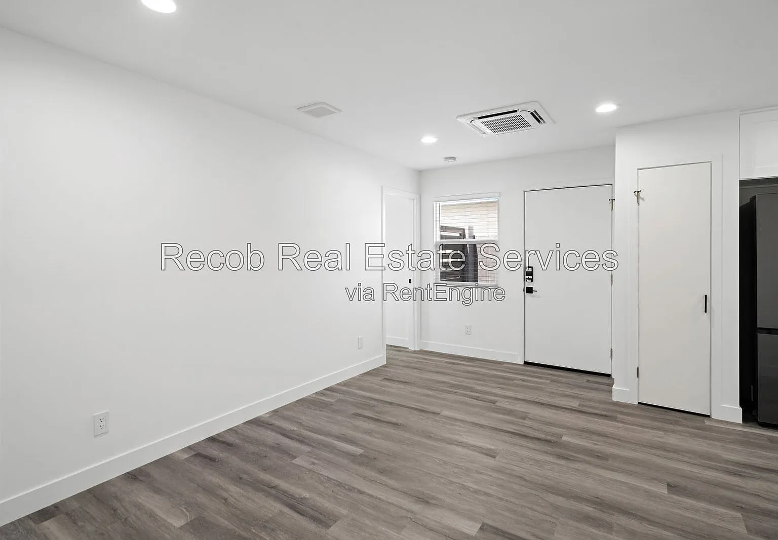 1 bed, 1.0 bath, 575 sqft, $2,395 — Photo 4